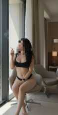 25 yaşlı bayan PARLA. BDSM mevcut | güncel ilan