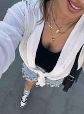 Atakum apart otele gelen Zara